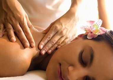 Massage for cervical spine osteochondrosis